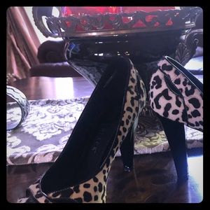 White House/Black Market Animal Print Heals